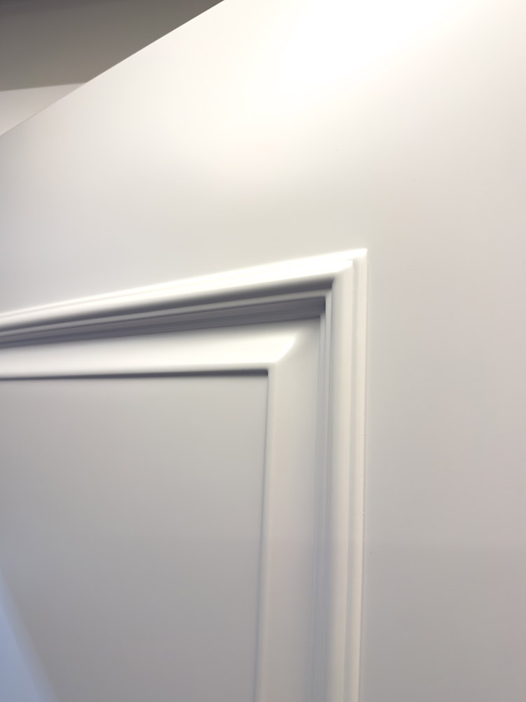 Porta TM Doors (Moldurada) Branca